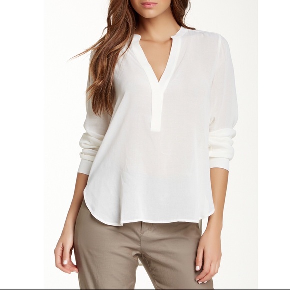 Vince Tops - Vince Sz 8 Split Neck Crepe Blouse EUC